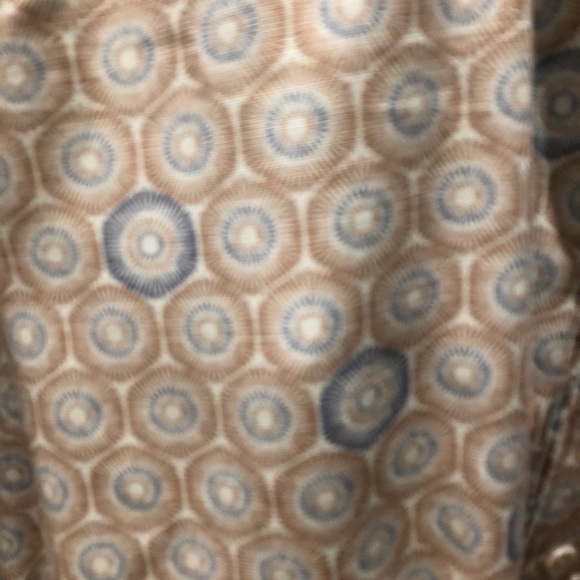 Men’s Volcom button down - Picture 2 of 6